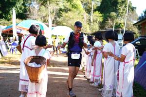 BIB: 2550
                            <button type="button" onclick="openModal(19048490)" class="btn btn-primary btn-sm float-right btn-popup" data-toggle="modal" data-target=".modal-high-quality">
                        <i class="fas fa-shopping-cart"></i> Add to Cart
                    </button>
                                            <button type="button" onclick="isThisMe(19048490, true)" class="btn btn-success btn-sm float-right btn-popup btn-isme hidden" data-toggle="tooltip" data-placement="bottom" title="นี่คือรูปของคุณใช่ไหม คลิกที่นี่เพื่อเอาเข้าอัลบั้ม">
                        <i class="fas fa-plus"></i> Add to album
                    </button>
                    <button type="button" onclick="isThisMe(19048490, false)" class="btn btn-warning btn-sm float-right btn-popup btn-isnotme hidden">
                        <i class="fas fa-ban"></i> Remove from album
                    </button>